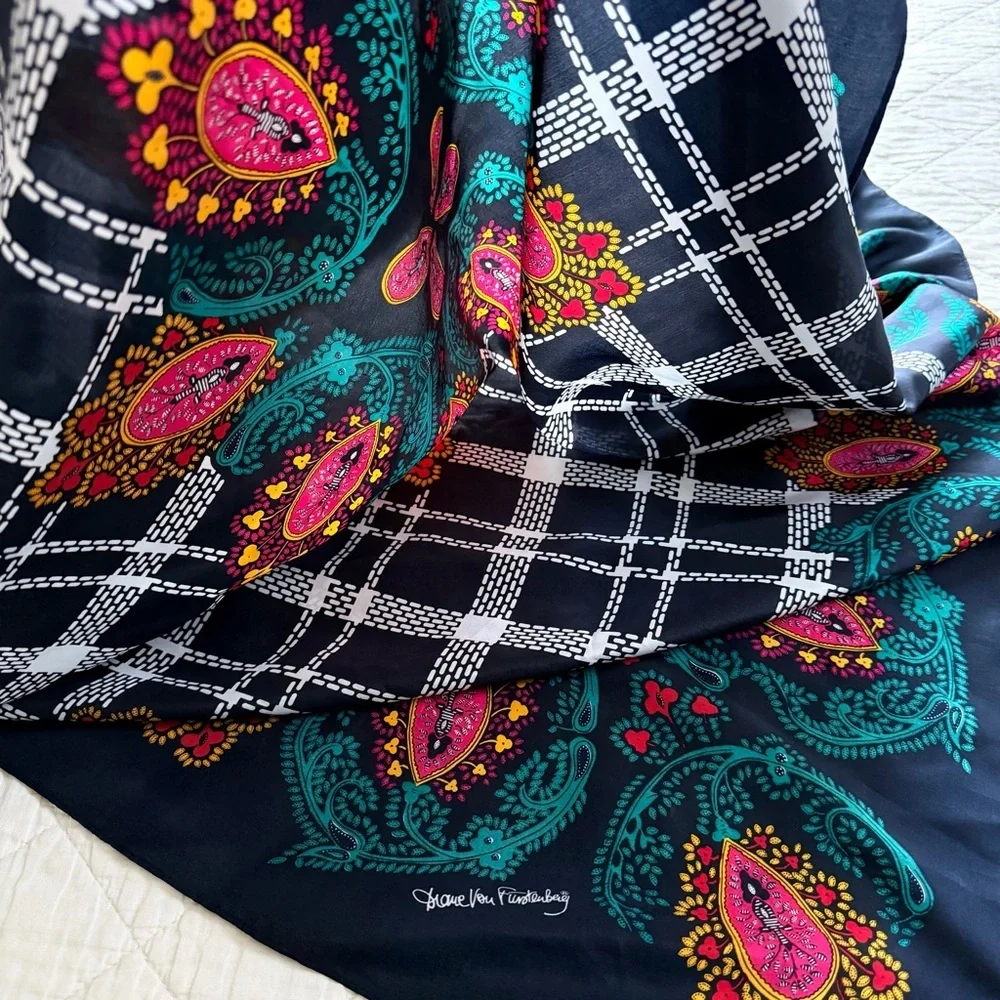 Diane von Furstenberg Silk Scarf Black Paisley Colorful Print 42”x42”